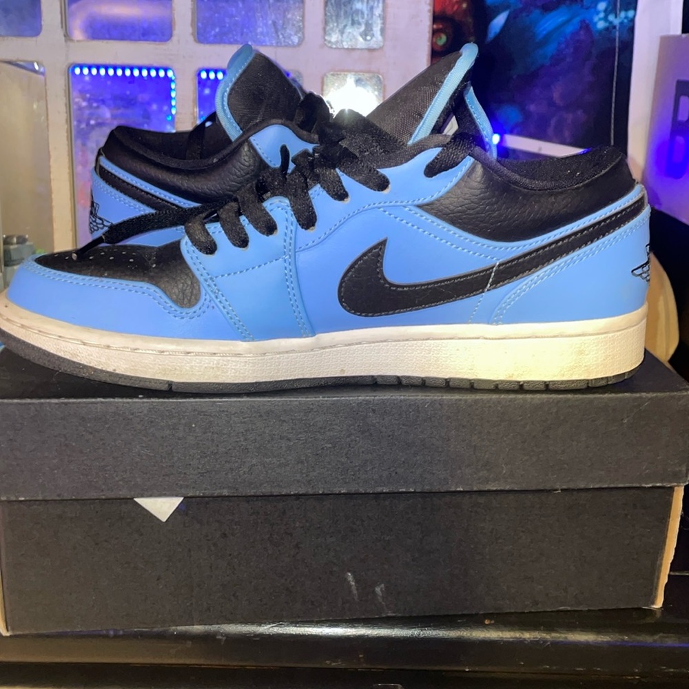 Jordan 1 Lows